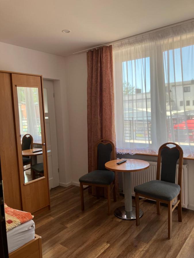 Agat Pokoje Goscinne Apartamenty Pobierowo Exterior photo
