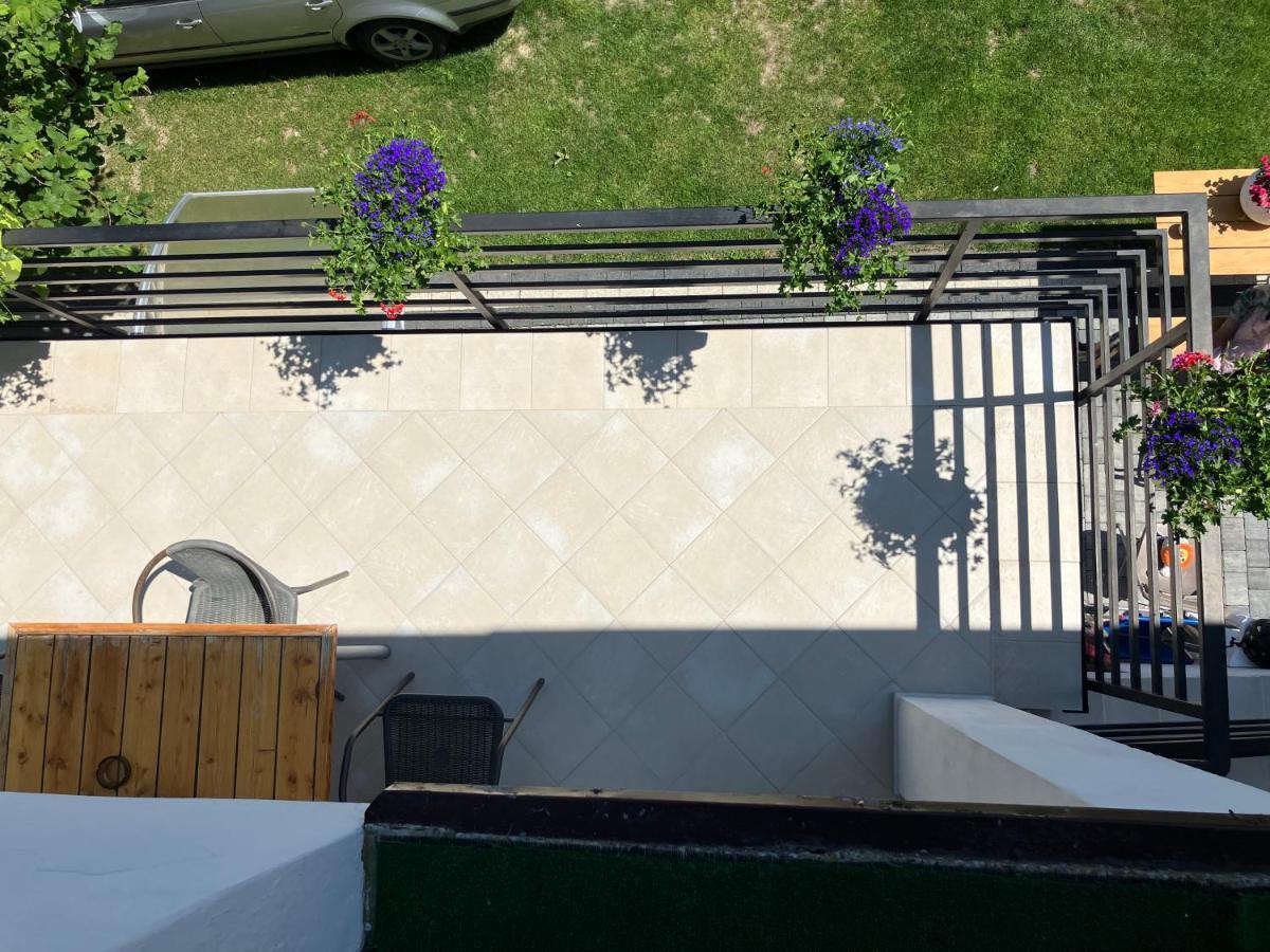 Agat Pokoje Goscinne Apartamenty Pobierowo Exterior photo