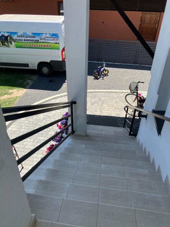 Agat Pokoje Goscinne Apartamenty Pobierowo Exterior photo